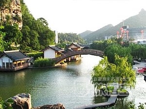 桂林 市内 半日 観光 ツアー ２